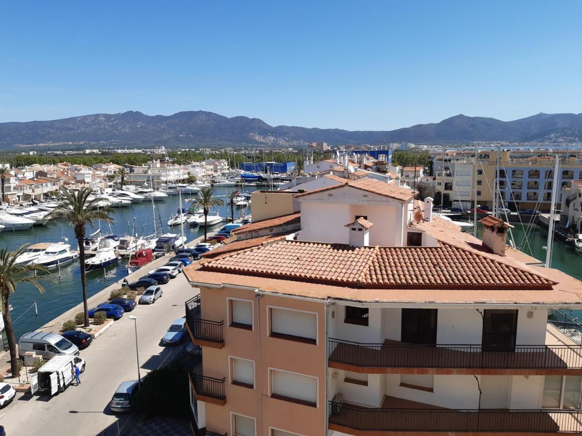 Апартаменты Club Nautic 3 Эмпуриабрава Экстерьер фото